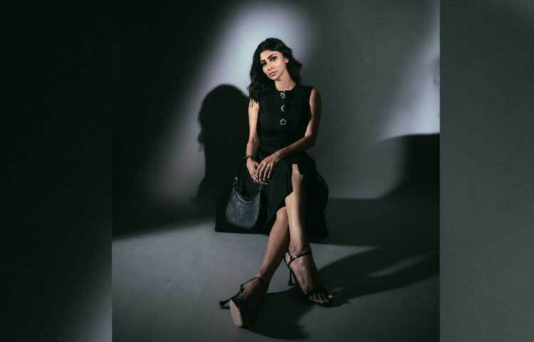 তার আবেদনময়ী চাহনি কেড়েছে নেটিজেনদের রাতের ঘুম। ছবি: ইনস্টাগ্রাম