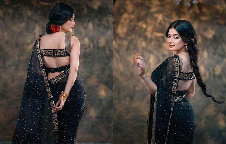 কাজল রেখা সিনেমার থিমের জমকালো শাড়িতে অপরূপ মন্দিরা। ছবি: ফেসবুক থেকে