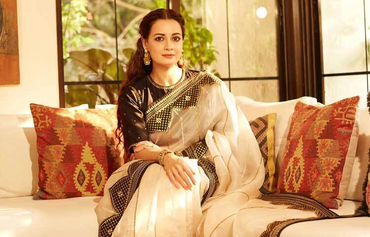 ২০১৪ সালে বিয়ে করেছিলেন দীর্ঘ দিনের প্রেমিক সাহিল সঙ্ঘকে। পাঁচ বছরের মাথায় সেই সংসার ভাঙে। একসাথে না থাকলেও তাদের বন্ধুত্ব এখনো অমলিন।