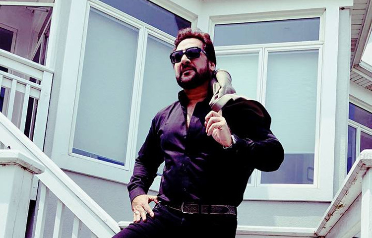 শাহবাজ খান টেলিভিশন ধারাবাহিক ‘বেতাল পচিসি’, ‘চন্দ্রকান্ত’, ‘যুগ’, ‘দ্য গ্রেট মারাঠা’ ও ‘লুটারী দুলহান’ এ প্রধান চরিত্রে অভিনয় করেছেন।