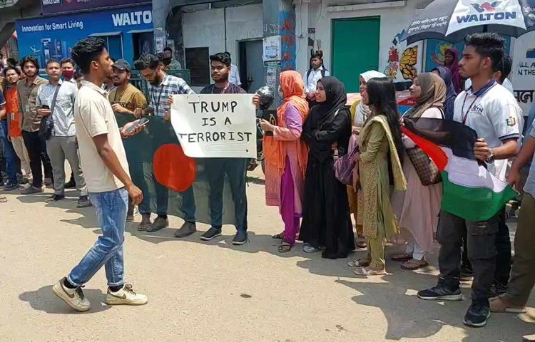 দুপুর ১২টার দিকে নতুন বাজারের মূল সড়কের একপাশ খুলে দেওয়া হয়। তখন থেকে যান চলাচল স্বাভাবিক হতে থাকে। ঘটনাস্থলে ডিএমপির গুলশান বিভাগের ঊর্ধ্বতন কর্মকর্তারা উপস্থিত আছেন।