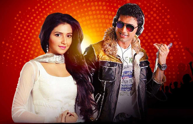 খোকাবাবু (২০১২): শংকর আয়্যার পরিচালিত ‘খোকাবাবু’ একটি রোমান্টিক-অ্যাকশনধর্মী সিনেমা, যেখানে দেব এক সাহসী বডিগার্ড চরিত্রে অভিনয় করেন।