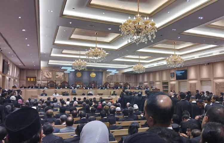 প্রধান বিচারপতির বিদায়ী সংবর্ধনা অনুষ্ঠানে কানায় কানায় পূর্ণ আপিল বিভাগ।