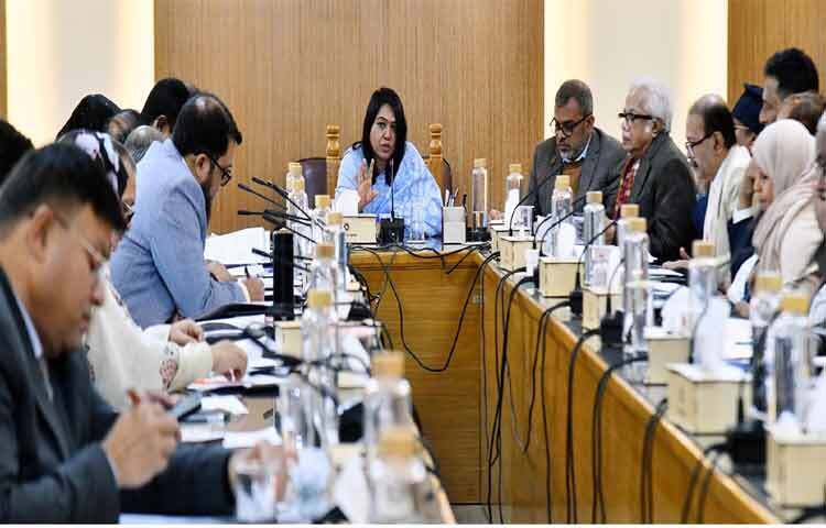 ঢাকায় মন্ত্রণালয়ের সম্মেলনকক্ষে মাসিক সমন্বয় সভায় সভাপতিত্ব করেন তথ্য ও সম্প্রচার সচিব মাহবুবা ফারজানা। ছবি: পিআইডি