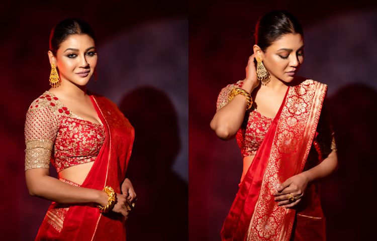 ‘ভূতপরী’ ছবির গল্প, টিম এবং পরিচালনা নিয়ে দারুণ খুশি এ অভিনেত্রী। একই সঙ্গে ছবিটি নিয়ে বেশ আশাবাদীও তিনি। ছবি: জয়া আহসানের ফেসবুক থেকে