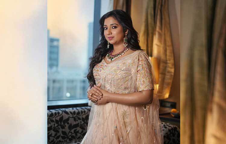 শুধু ওপার বাংলাতেই নয় এপার বাংলাতেও রয়েছে তার অসংখ্য ভক্ত-অনুরাগী। ছবি: ইনস্টাগ্রাম থেকে