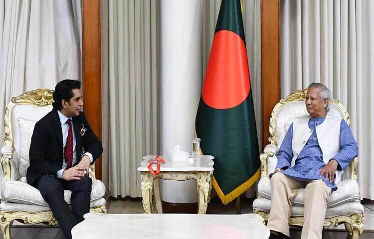 রাজনৈতিক দলগুলোর সংলাপে আওয়ামী লীগ নিষিদ্ধ, শেখ হাসিনার বিচারসহ নানা সংস্কার প্রস্তাব তুলে ধরেছে বেশ কয়েকটি রাজনৈতিক দল ও জোট।