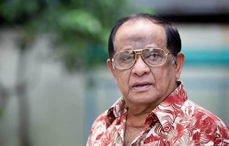 রাজ্জাক পরিচালনা করেছেন ১৬টি চলচ্চিত্র। গড়ে তোলেন রাজলক্ষী প্রোডাকশন হাউজ।