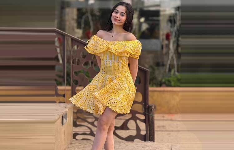 শুধু সিরিয়ালেই নয়, তাকে দেখা গেছে ‘হিচকি’সহ বেশ কয়েকটি সিনেমায়।