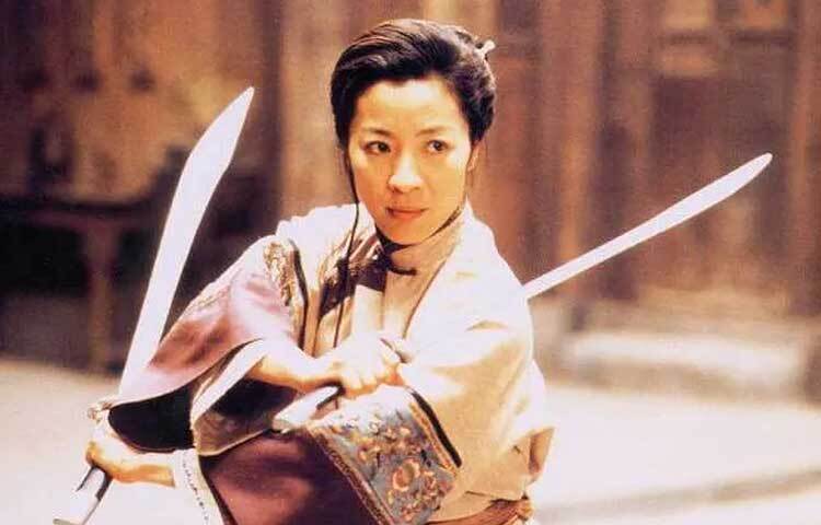 তার একক ফিল্ম ‘দ্য গ্র্যান্ডমাস্টার’ এর জন্য  ১২টি পুরস্কার পেয়েছেন।