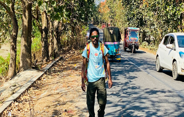 গত ২৫ ফেব্রুয়ারি কক্সবাজারের ইনানি সমুদ্র সৈকত থেকে শুরু হয় শাকিলের পদযাত্রা। ৯০ দিনের মধ্যে ‘সি টু সামিট’ জয়ের লক্ষ্য নিয়ে অভিযান শুরু করেন তিনি।