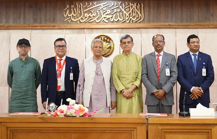 দেশের ৭২৫টি প্রতিষ্ঠানের ২ হাজার ৪০জন শিক্ষার্থীকে জুলাই শহীদ স্মৃতি বৃত্তি প্রদান করছে জাতীয় বিশ্ববিদ্যালয়।