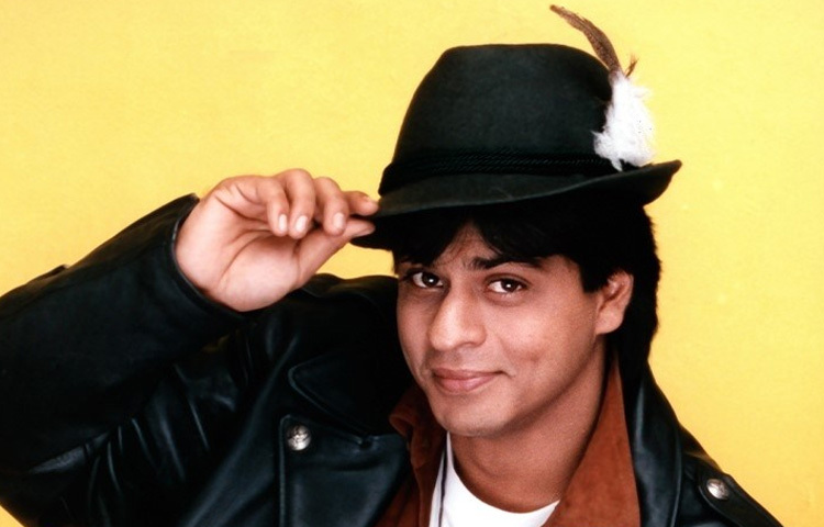 ভক্তরা বলেন, ‘আমরা তাকে শুধু সিনেমার জন্য ভালোবাসি না, আমরা ভালোবাসি তাকে মানুষ হিসেবে, তার ভেতরের সৌন্দর্যের জন্য।’