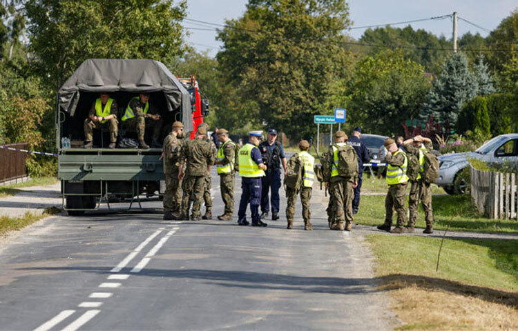 রাশিয়া ও বেলারুশ একটি যৌথ ও ব্যাপক সামরিক মহড়া শুরু করেছে, যা ইউরোপজুড়ে বিশেষ করে ন্যাটোর পূর্ব সীমান্তজুড়ে উদ্বেগের কারণ হয়ে দাঁড়িয়েছে। ছবি: এএফপি