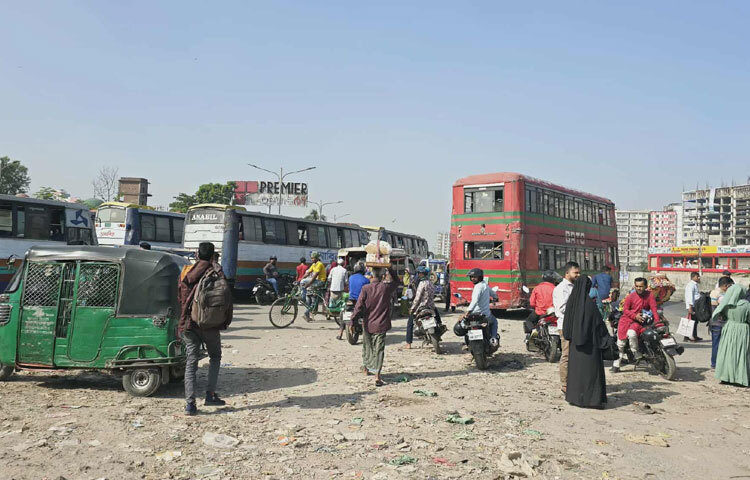 এ বিষয়ে কাঁচপুর হাইওয়ে পুলিশের ভারপ্রাপ্ত কর্মকর্তা (ওসি) আব্দুল কাদের জিলানী বলেছেন, এখন পর্যন্ত আমাদের এরিয়ায় কোনো সমস্যা হয়নি। আমরা ৩টা চেকপোস্ট বসিয়েছি। যান চলাচল স্বাভাবিক রয়েছে।