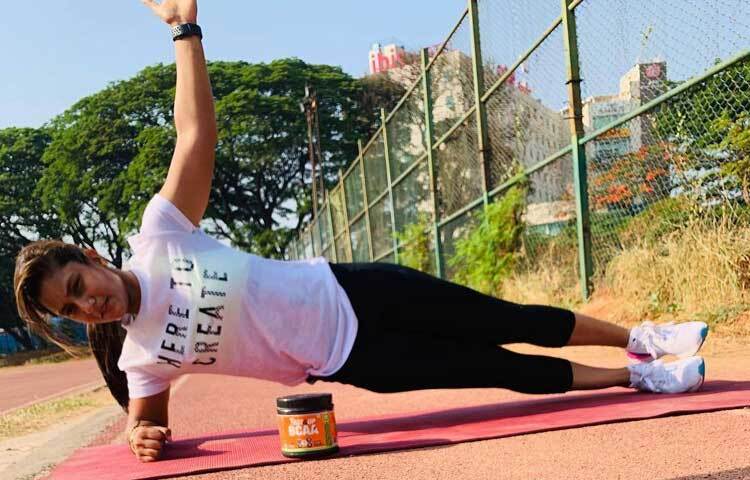 তানিয়া ভাটিয়া তরুণ প্রজন্মের কাছে এক উজ্জ্বল উদাহরণ, বিশেষ করে তাদের জন্য যারা ক্রিকেটকে ক্যারিয়ার হিসেবে বেছে নিতে চায়।