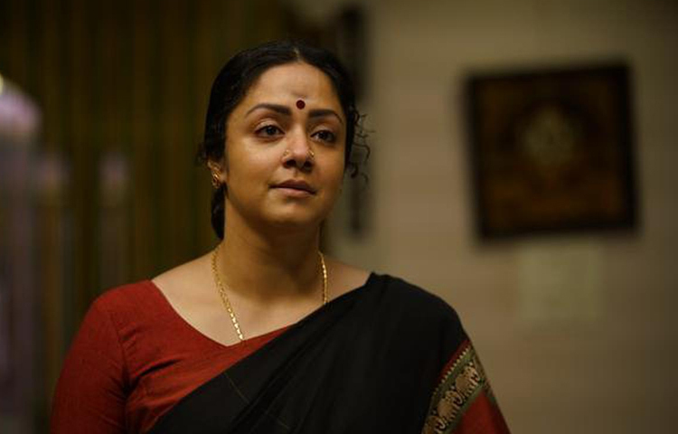 ২২ ফেব্রুয়ারি মুম্বাইয়ে শয়তান ছবির ট্রেলার মুক্তি অনুষ্ঠানের আয়োজন করা হয়। আধিভৌতিক থ্রিলারধর্মী এই ছবিতে বশীকরণ ও কালো জাদুর মতো বিষয়গুলো তুলে ধরা হয়েছে। ছবিতে শয়তান হয়ে আসছেন বলিউড তারকা আর মাধবন। ছবি: সংগৃহীত