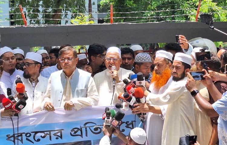 কোটা সংস্কার আন্দোলনে পুলিশ বাহিনী সবচেয়ে বেশি ক্ষতিগ্রস্ত হয়েছে বলে মন্তব্য করেছেন ধর্মমন্ত্রী মো. ফরিদুল হক খান।