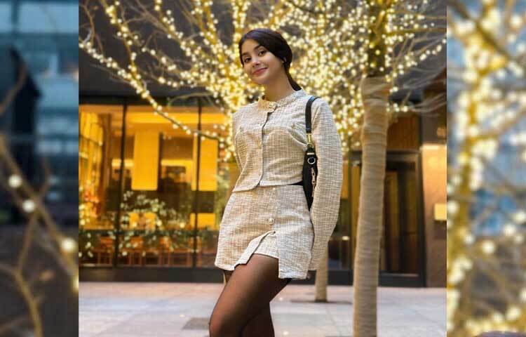 এছাড়া মেকওভার বিষয়ে বিভিন্ন ওয়ার্কশপ ও কোর্সে কয়েক হাজার নারীকে প্রশিক্ষণ দিয়ে তাদের উদ্যোক্তা হতে সাহায্য করেছেন তিনি।