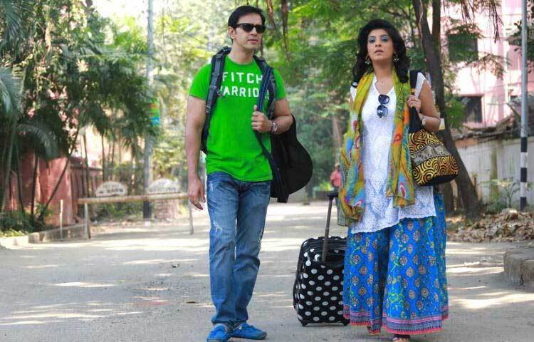 দিনে দিনে নিজেকে প্রতিষ্ঠিত করেছেন দেশের মডেলিং জগতের একচ্ছত্র অধিপতি হিসেবে। নোবেল জনপ্রিয়তা পেয়েছেন এককভাবে। জুটি বেঁধে সফল হয়েছেন মডেলিং জগতের সম্রাজ্ঞী মৌ’র সঙ্গে। এছাড়া তানিয়া, সুইটি থেকে তিশারাও নোবেলের বিপরীতে আলো ছড়িয়েছেন।