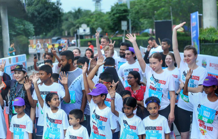 এর আগে ২০ মে ঢাকার রাশিয়ান হাউসে আয়োজিত হয় ‘ওয়ান রান’ ম্যারাথনের জমকালো উদ্বোধনী অনুষ্ঠান।