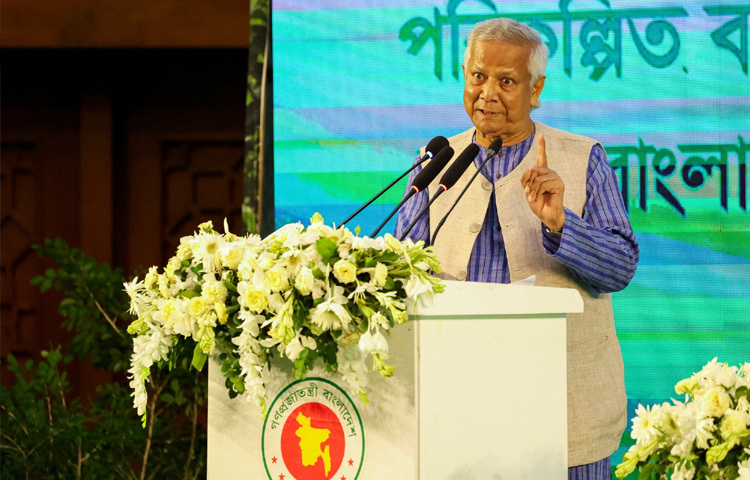 সোনালুর রঙিন ফুল যেমন আমাদের চারপাশে নতুন প্রাণ সঞ্চার করে, তেমনি এই অভিযান পরিবেশ সংরক্ষণে নতুন উদ্যম ও অনুপ্রেরণা জোগাবে প্রত্যেকের মাঝে।