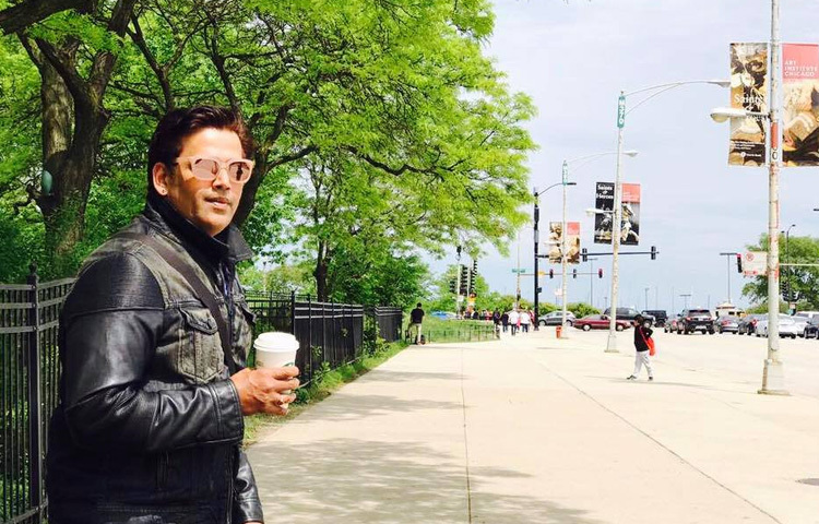 রবি কিষাণের স্ত্রী প্রীতি কিশন। তাদের চার সন্তান রয়েছে। নিজের পরিবারকে সময় দেওয়ার পাশাপাশি তিনি সমাজসেবামূলক কাজেও সক্রিয়।