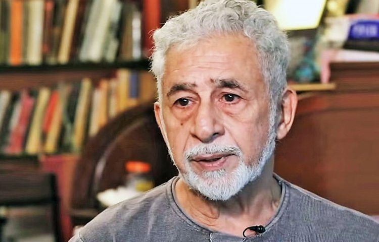 বলিউড ছাড়িয়ে তিনি জায়গা করে নিয়েছেন আন্তর্জাতিক অঙ্গনেও। ২০০১ সালে মীরা নায়ারের ‘মনসুন ওয়েডিং’ এবং ২০০৩ সালে হলিউডের ‘দ্য লিগ অব এক্সট্রঅর্ডিনারি জেন্টলম্যান’ ছবিতে অভিনয় করে প্রশংসা কুড়ান বিশ্বজুড়ে।