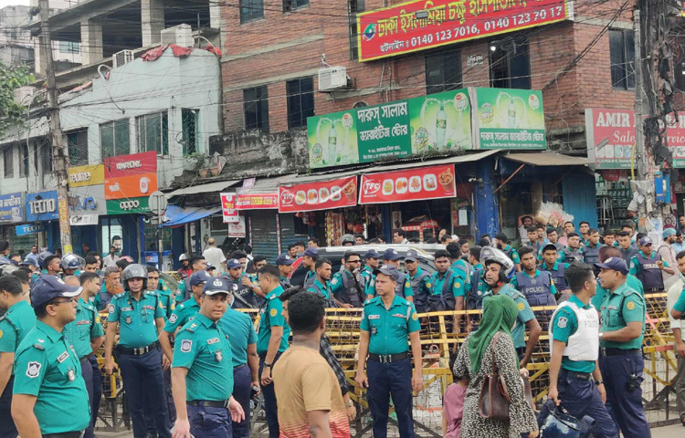 পরে জাগপার সহ-সভাপতি ও দলীয় মুখপাত্র রাশেদ প্রধান গুলশান-বাড্ডা লিংক রোড মোড়ে বিক্ষোভ সমাবেশ করার ঘোষণা দেন। সমাবেশে তিনি বক্তব্য রাখার পর কর্মসূচি স্থগিত করেন। তবে দ্রুত ভারতীয় দূতাবাস শেখ হাসিনাকে দেশে ফেরতের ব্যবস্থা না নিলে পুলিশি বাধা উতরে ভারতীয় দূতাবাস ঘেরাও করার হুঁশিয়ারি দেন।