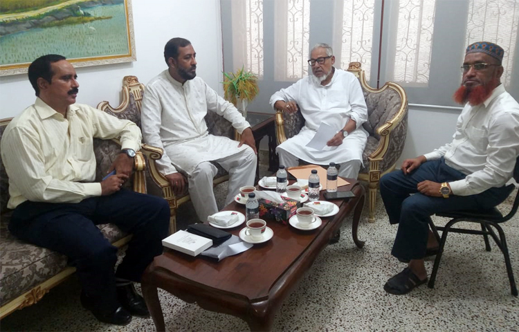 বিএনপির লিয়াজোঁ কমিটির সঙ্গে বাংলাদেশ লেবার পার্টির প্রতিনিধি দলের বৈঠক অনুষ্ঠিত হয়েছে। আজ বিকেল সাড়ে ৩টায় বিএনপি চেয়ারপারসন বেগম খালেদা জিয়ার গুলশান কার্যালয়ে এ বৈঠক হয়। ছবি: জাগো নিউজ