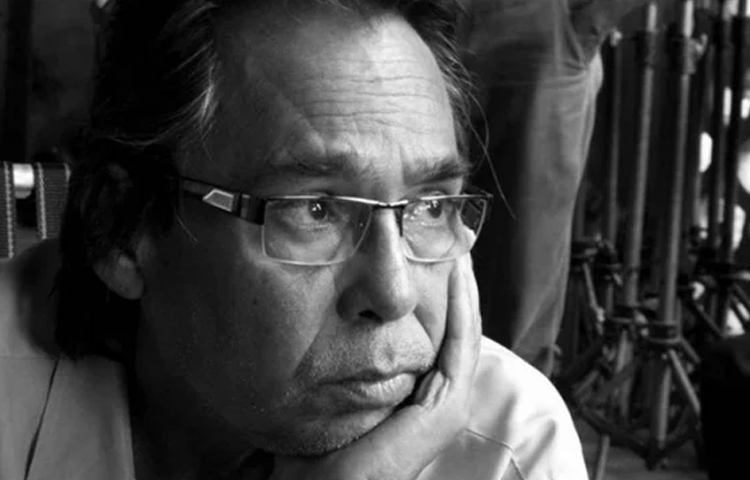 ১৯৫২ সালের ২৯ মে ঢাকার নারিন্দায় জন্মগ্রহণ করেন তিনি। তার বাবার নাম এটিএম নূরুল ইসলাম ও মা বেগম ফরিদা ইসলাম। ইউনাইটেড ইসলামিয়া গভর্নমেন্ট হাই স্কুলের ছাত্র ছিলেন তিনি। মাধ্যমিক স্তর উত্তীর্ণের পর চাঁদপুর সরকারি কলেজে পড়াশোনা করেন। জাহাঙ্গীরনগর বিশ্ববিদ্যালয়ে স্নাতক (সম্মান) অর্থনীতি বিষয়ে স্নাতকোত্তর ডিগ্রি লাভ করেন। ছবি: সংগৃহীত