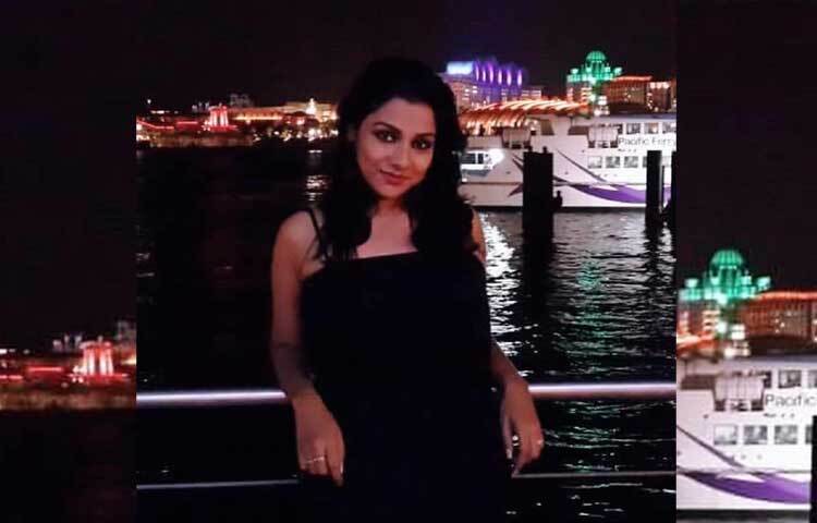 ক্যাপশনে লিখেছেন, ‘রুনাবিবি,এই যে শোন। আমার তোমাকে রোজ মনে পড়ে!’