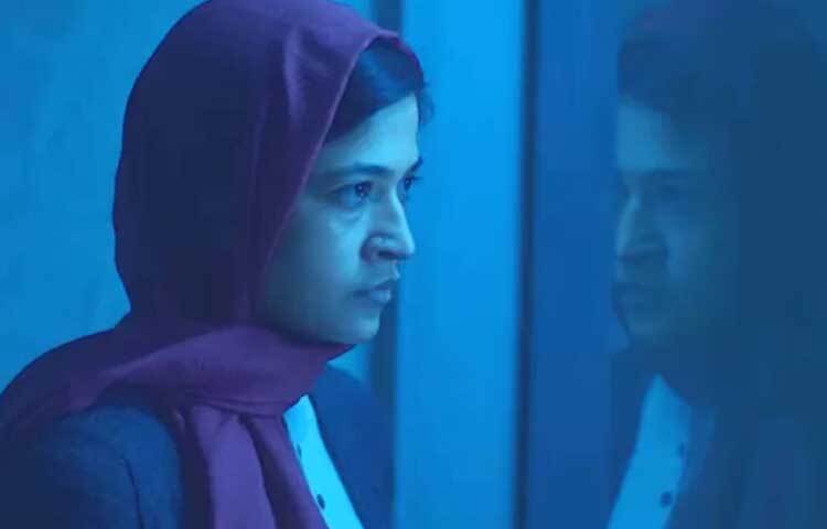 ‘রেহানা মরিয়ম নূর’ সিনেমায় অসাধারণ অভিনয় দিয়ে সবার ভূয়সী প্রশংসা কুড়িয়েছেন তিনি। বাঁধনের ব্যক্তি জীবনে ও রূপালী পর্দায় সাহসের ছাপ স্পষ্ট।