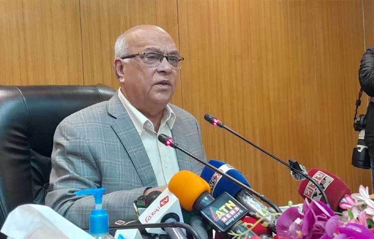 ভুয়া মুক্তিযোদ্ধারা সনদ বাতিল করে সরে গেলে সাধারণ ক্ষমা পাবেন বলে জানিয়েছেন মুক্তিযুদ্ধ বিষয়ক মন্ত্রণালয়ের উপদেষ্টা ফারুক-ই-আজম। ছবি: মাসুদ রানা