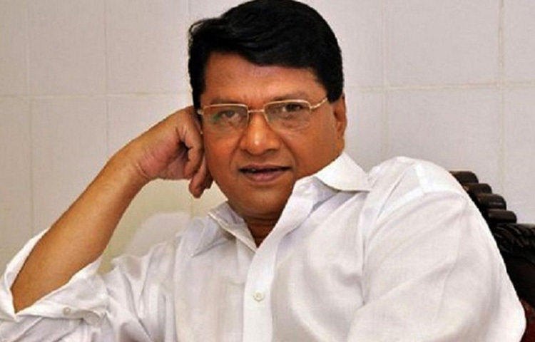 তিনি একাধারে একজন নায়ক, প্রযোজক ও পরিচালক।