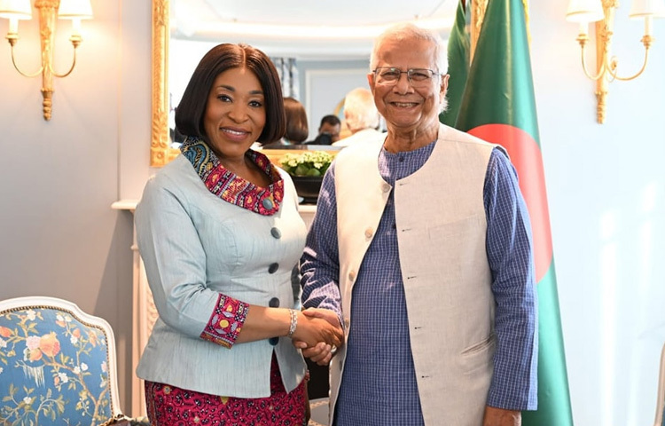 কমনওয়েলথের মহাসচিব শার্লি আয়োরকর বচওয়ে প্রধান উপদেষ্টা অধ্যাপক মুহাম্মদ ইউনূসের সঙ্গে সাক্ষাৎ করেন।