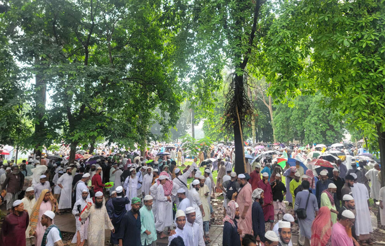 ইসলামী আন্দোলনের পক্ষ থেকে জানানো হয়, জুলাই অভ্যুত্থানের পর থেকেই সংস্কার, বিচার ও পিআর পদ্ধতিতে নির্বাচনের দাবিতে লাগাতার প্রচার ও গণসংযোগ চালিয়ে আসছে দলটি। রাজনৈতিক দলগুলোর সঙ্গে নানামুখী আলোচনাও চলছে। এ ব্যাপারে জনসমর্থন তৈরি হয়েছে এবং রাজনৈতিক দলগুলোর মধ্যে একধরনের সমন্বয়ও হয়েছে।