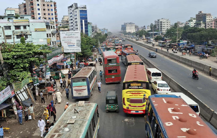 আসন্ন জাতীয় সংসদ নির্বাচন অবাধ, সুষ্ঠু, নিরপেক্ষ ও শান্তিপূর্ণভাবে অনুষ্ঠানের লক্ষ্যে সাত দফা দাবি আদায়ে শনিবার দুপুর ২টায় সোহরাওয়ার্দী উদ্যানে জাতীয় সমাবেশ করবে জামায়াতে ইসলামী। সমাবেশে দলটির জাতীয় নেতারা বক্তব্য রাখবেন। এতে সভাপতিত্ব করবেন জামায়াতে ইসলামীর আমির ডা. শফিকুর রহমান।