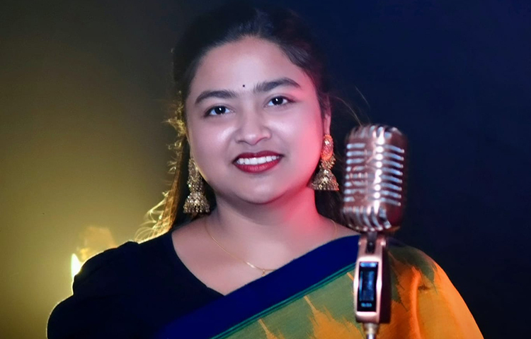 সংগীত নিয়ে ভবিষ্যৎ পরিকল্পনা সম্পর্কে জানতে চাইলে জয়া বলেন, আমি যেহেতু সংগীত নিয়েই পড়াশোনা করছি সেহেতু সংগীতের সাথেই থাকতে চাই। যাদের মধ্যে সংগীতের প্রতিভা আছে সেই প্রতিভাকে এগিয়ে নিতে শেখাতে চাই।