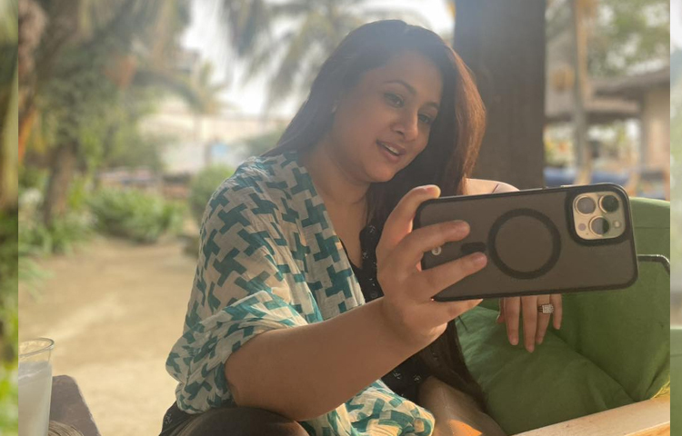 বর্তমানে চলচ্চিত্রের কাজ নিয়ে তেমন ব্যস্ততা না থাকলেও সোশ্যাল মিডিয়ায় সরব উপস্থিতি রয়েছে তার। ছবি: ফেসবুক