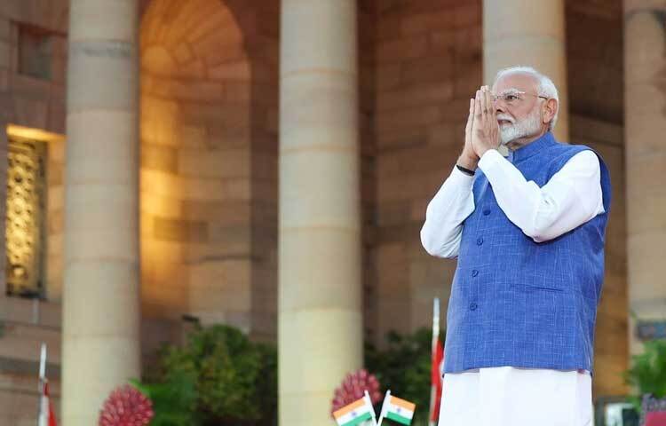 ভারতীয় মন্ত্রিসভার এই শপথগ্রহণ অনুষ্ঠানে উপস্থিত রয়েছেন বাংলাদেশের প্রধানমন্ত্রী শেখ হাসিনসহ শ্রীলঙ্কা, মালদ্বীপ, ভুটান, নেপাল, মরিশাস এবং সিশেলসের সরকারপ্রধানরা। ছবি: নরেন্দ্র মোদীর ইনস্টাগ্রাম থেকে