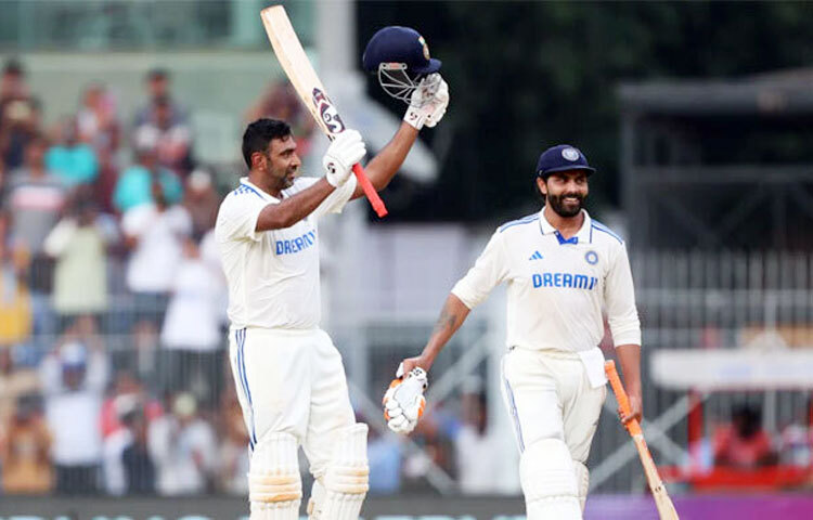 দিনের শুরুতে হাসান মাহমুদ স্বস্তি এনে দিলেও দিনের শেষে বাংলাদেশকে অস্বস্তি উপহার দিলেন রবিচন্দ্রন অশ্বিন এবং রবিন্দ্র জাদেজার বিশাল জুটি। ১৯৫ রানের বিশাল জুটি গড়ে দিনশেষে অবিচ্ছিন্ন তারা। সে সঙ্গে স্বাগতিকদের মুখে হাসি ফুটিয়ে প্রথম দিন শেষ করেছে তারা ৬ উইকেটে ৩৩৯ রানের বড় স্কোর নিয়ে। ছবি: সংগৃহীত