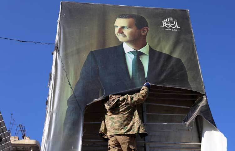 ৮ ডিসেম্বর স্বৈরশাসক বাশার আল আসাদের পালিয়ে যাওয়ার মধ্যে দিয়ে সিরিয়ার দীর্ঘ ১৩ বছরের গৃহযুদ্ধের অবসান ঘটেছে।