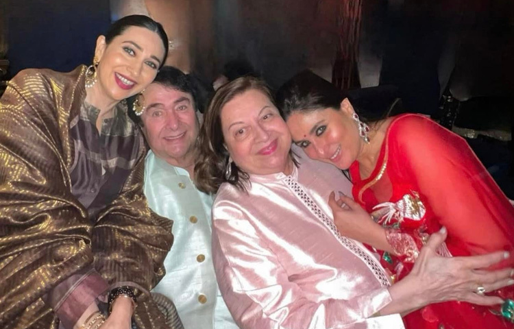 তার বাবা রণধীর কাপুর, মা বাবিতা এবং ছোট বোন কারিনা কাপুর খান, দাদা রাজ কাপুর এবং ঠাকুরদা পৃথ্বীরাজ কাপুর সবাই ছিলেন হিন্দি চলচ্চিত্র জগতের প্রভাবশালী নাম।