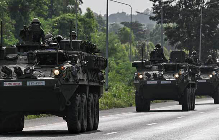 কম্বোডিয়ার সঙ্গে চলমান সীমান্ত সংঘর্ষ নিরসনে তৃতীয় কোনো দেশের মধ্যস্থতা গ্রহণ না করার সিদ্ধান্ত নিয়েছে থাইল্যান্ড। দেশটি জানিয়েছে, কেবল দ্বিপাক্ষিক আলোচনার মাধ্যমেই এ সংকটের সমাধান সম্ভব। ছবি: এএফপি