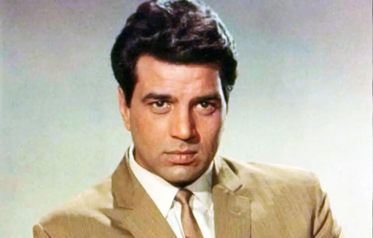 ষাটের দশক থেকে হিন্দি সিনেমার যে বদলে যাওয়া শুরু, তার অন্যতম নেতৃত্বে ছিলেন এই পাঞ্জাবি তরুণ, যিনি পরে হয়ে ওঠেন বলিউডের ইতিহাসে ‘হি-ম্যান’।