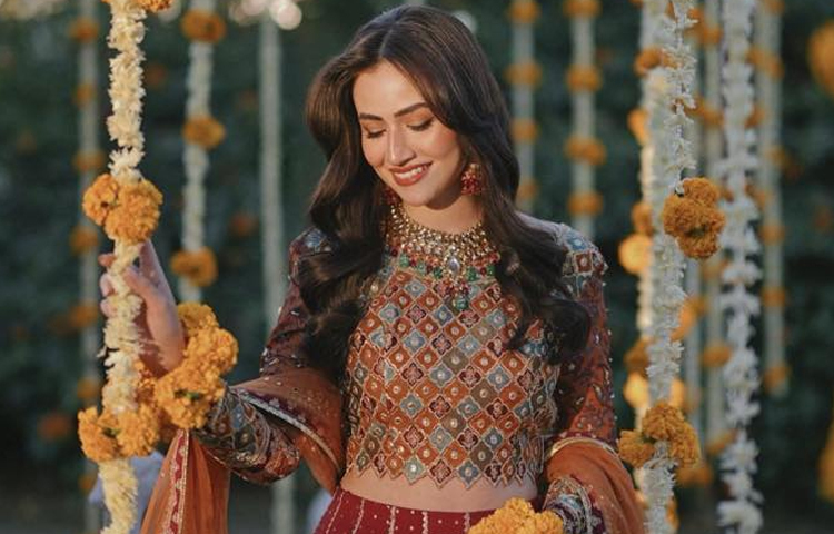 এই অভিনেত্রী তার সৌন্দর্য ও অভিনয় দিয়ে অল্প সময়ে বিনোদন জগতে বেশ শক্ত অবস্থান করে নিয়েছেন। এমনকি তিনি অভিনয়ের জন্য বিভিন্ন পুরষ্কারও পেয়েছেন।  ছবি: সংগৃহীত