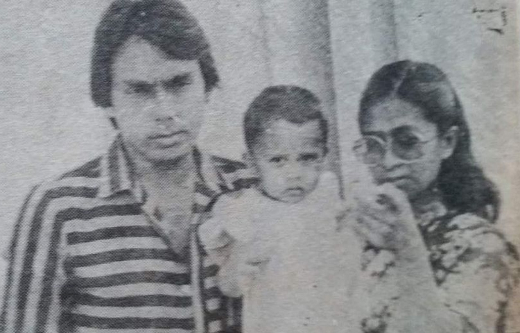 ব্যক্তিগত জীবনে অভিনেতা প্রথমে ফরিদপুরের মেয়ে মিনুকে বিয়ে করেন। এ ঘরে দেবযানি নামে তাদের একটি কন্যাসন্তান রয়েছে। ছবি: সংগৃহীত