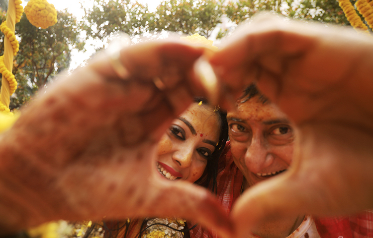 কাঞ্চন-শ্রীময়ী এবারের বিশ্ব ভালোবাসা দিবসে বিয়ের আইনি আনুষ্ঠানিকতা সম্পন্ন করেন। কিন্তু দুজনের ঘর বাঁধার রাস্তা একেবারেই সহজ ছিল না। ছবি: সংগৃহীত