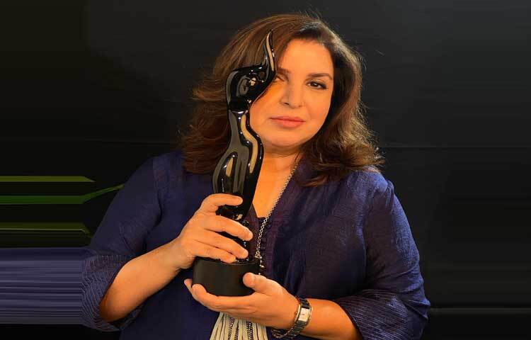 ২০০৪ সালের শাহরুখ খান অভিনীত ‘ম্যায় হু না’ সিনেমাটি পরিচালনার জন্য সেরা পরিচালকের পুরষ্কার পেয়েছিলেন ফারহা। ফিল্মফেয়ারের এই ক্যাটেগরিতে মীরা নায়ারের পর ফারহাই ছিলেন দ্বিতীয় মহিলা পরিচালক।